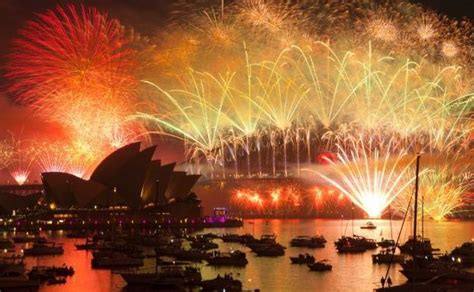 Watching Best 2024 NYE Fireworks on Sydney Harbor Cruises