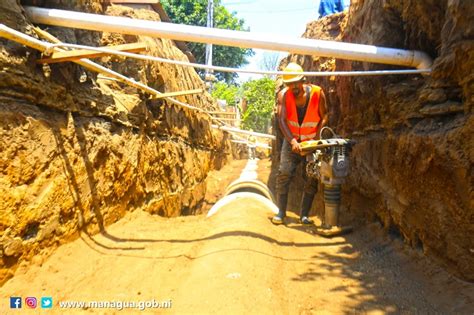 Alcaldesa De Managua Supervisa Obras De Drenaje En La Capital