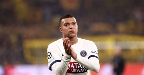 Mbappé diz para torcida do PSG festejar Mais um passo rumo à final em