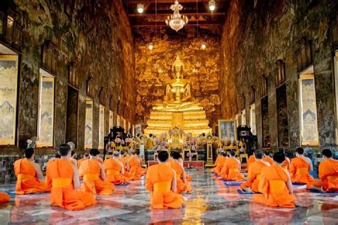 เที่ยวไหว้พระคู่บ้านคู่เมือง วัดสุทัศน์ เดินเล่นพระอุโบสถที่ยาวที่สุด