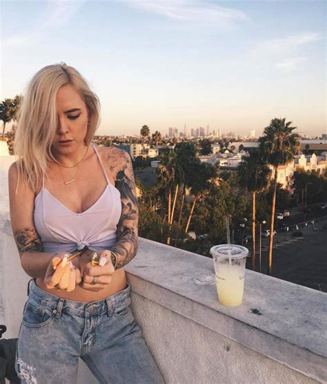 Smoking Hot Literally PICS Izispicy