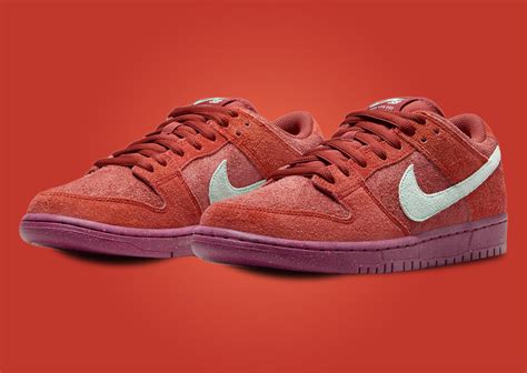 The Nike Sb Dunk Low Mystic Red Releases In October Sneaker News