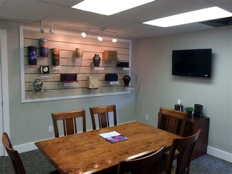 Arrangement office1 | Pacific Coast Cremation Services