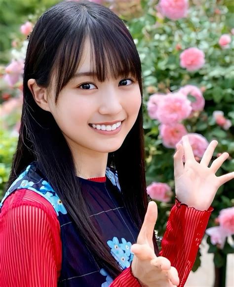 Pin de CAYCE POLLARD en 賀喜 遥香