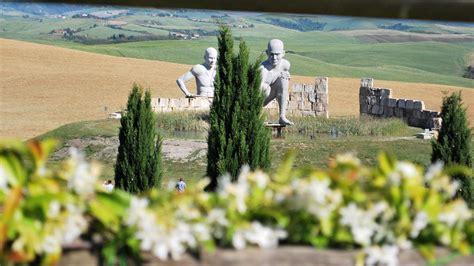 Teatro del Silenzio, Andrea Bocelli in Concert 2022. All you need to know Old Country Houses ...