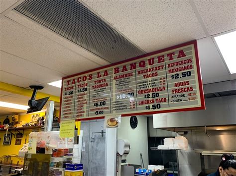 Good To Go Late Night Alambre At Tacos La Banqueta Is The Perfect Way