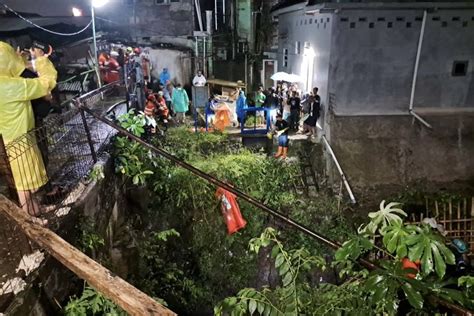 Foto Misteri Mayat Pria Paruh Baya Di Bogor Terungkap Korban Dibunuh