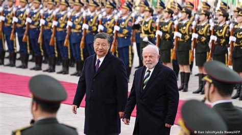 Em Pequim Lula Assina Acordos Bilaterais A China Isto