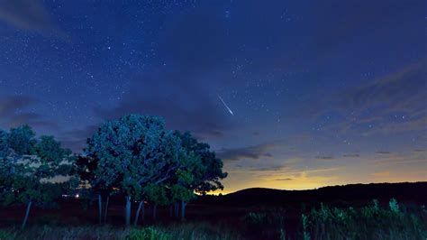 Fin De Semana De Lluvia De Estrellas Líridas Dónde Y Cuándo Se Podrá Ver Mejor Este Fenómeno