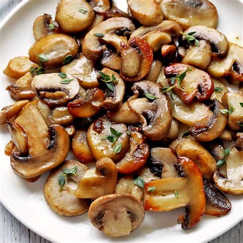 Roasted Mushrooms with Butter and Garlic - Healthy Recipes Blog