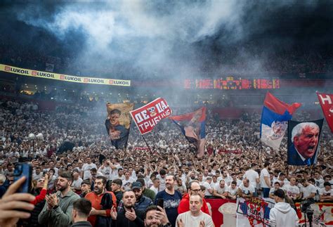 Cure Snimke Kaosa U Beogradu Partizan Tvrdi Da Ih Je Zvezda Prevarila