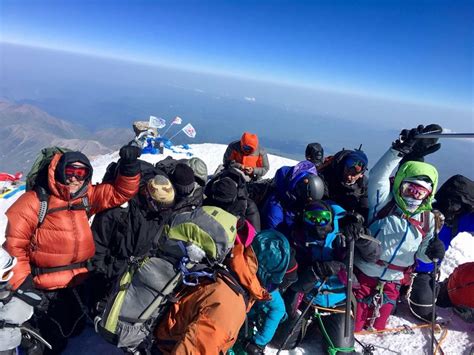 Elbrus Summit photos galore - Madison Mountaineering