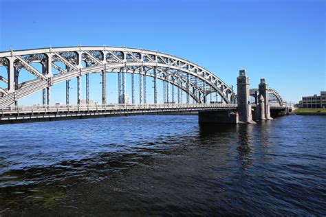 Main bridges and embankments of St. Petersburg * All PYRENEES · France ...