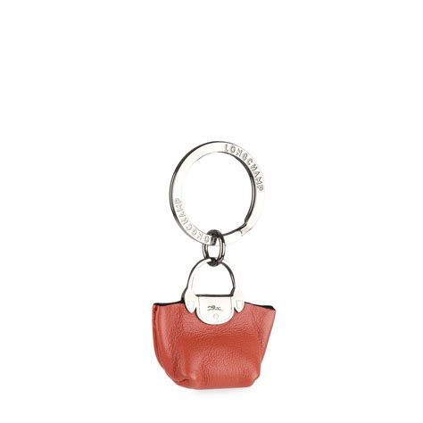 D Couvrez Le Porte Clefs Le Pliage Cuir De Chez Longchamp Repr Sentant