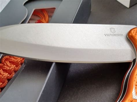 Victorinox Alox Hunter Pro Tiger Orange Limited Edition 2021 Kaufen