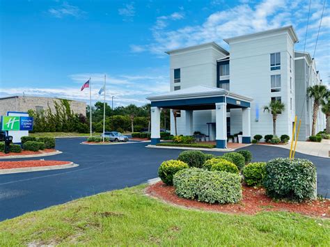 Hotel in Little River, South Carolina | Holiday Inn Express & Suites N ...