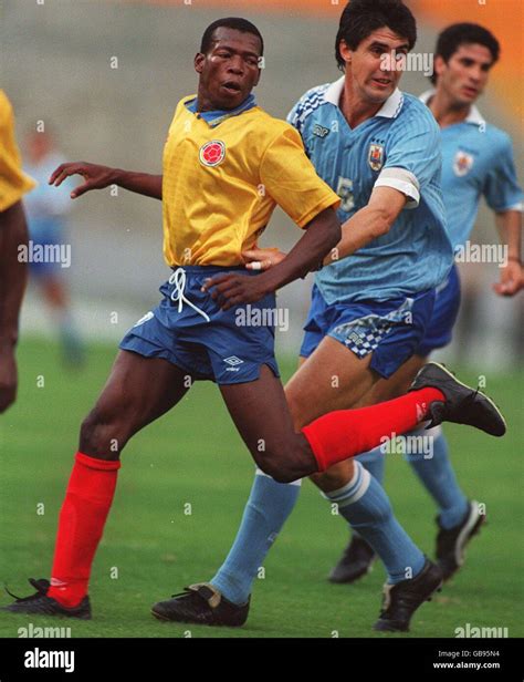 SOCCER. FAUSTINO ASPRILLA, COLOMBIA Stock Photo - Alamy