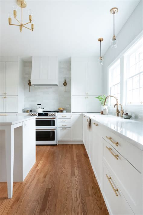 Classic and Clean – Semihandmade