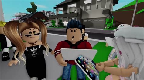 💔 KÖtÜ Kizin Sevgİlİsİnİ Çaldim 😍 😈 Roblox Brookhaven Hİkaye KÜbra