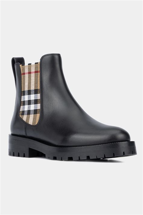 Burberry Chelsea Boot In Black Lyst