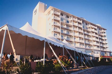 Benton Harbor Hotels | Luxurious | Comfortable | Harbor Shores