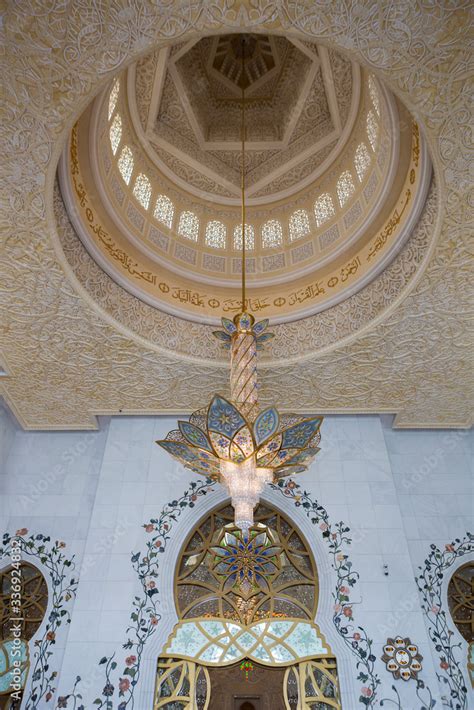 Inside the Sheikh Zayed Mosque in Abu Dhabi Stock Photo | Adobe Stock