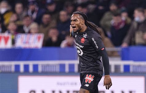 Mercato Après Vitinha c est Renato Sanches qui se rapproche du PSG