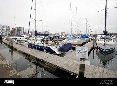 Ipswich's redeveloped waterfront and Neptune marina Stock Photo - Alamy