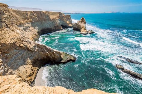 Islas Ballestas Reserva Nacional De Paracas Desde Paracas