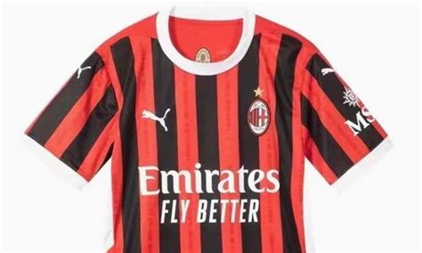 Maglia Milan Ritorno Al Passato E Strisce Tradizionali Ecco