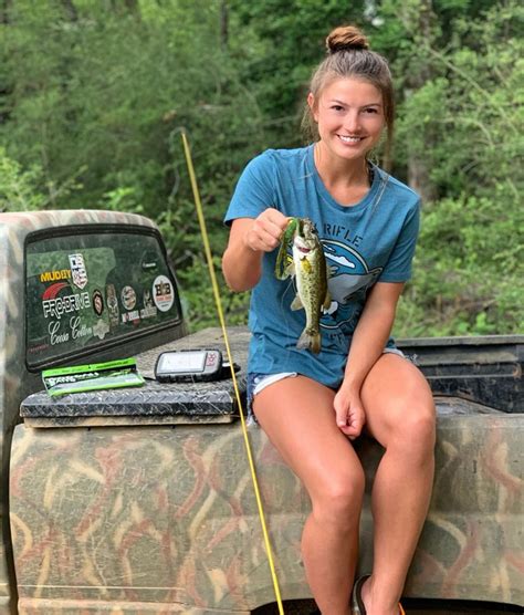 Hannah Barron Instagram Clicks May -2020