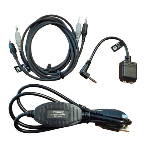 感謝価格 Yaesu FT 3DR Programming Software with USB Cable FT3DR リール