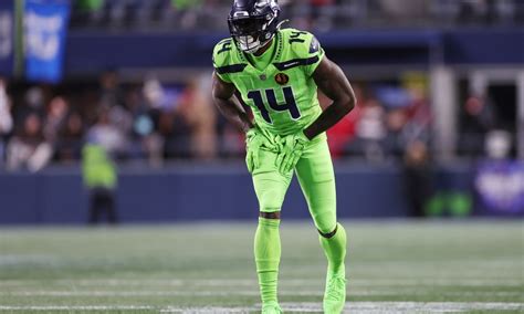 DK Metcalf: Seahawks offense ‘still trying to find our identity’