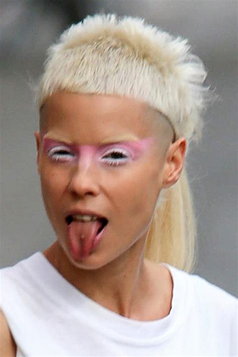 Yolandi Visser's Hairstyles & Hair Colors | Steal Her Style