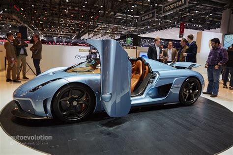 Koenigsegg’s Regera Is a Crazy 1,500 BHP Hybrid with No Transmission at ...