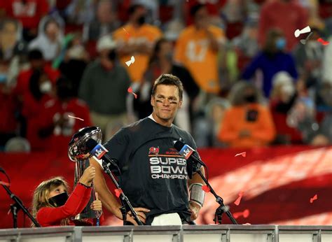 Tom Brady Wins Super Bowl No 7 Buccaneers Beat Chiefs 31 9