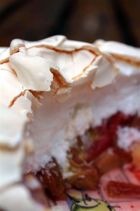 Rhubarb Strawberry Meringue Pie Strawberry Meringue Pie