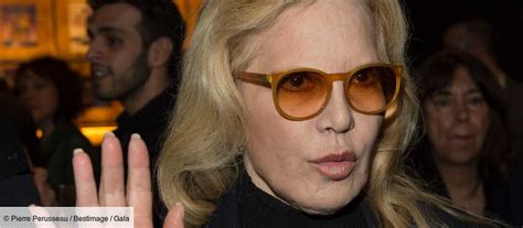 Sylvie Vartan fière de son fils David un soutien indéfectible Gala