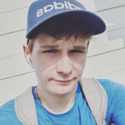 Manna Xxx Stripchat Webcam Model Profile Free Live Sex Show