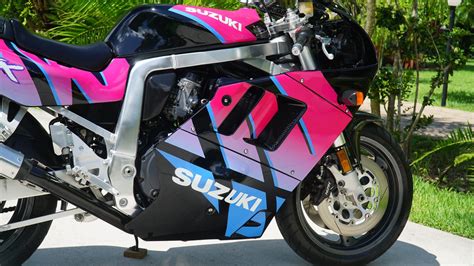 K Mile Suzuki Gsx R Flaunts Vance Hines Exhaust Funky