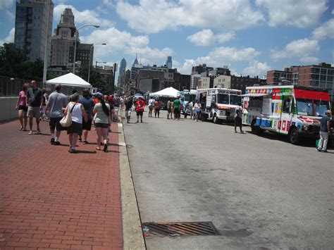 Philly Food Truck Bill To Make Running A Truck Easier