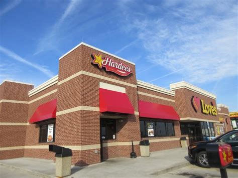 Hardees Near Me - Famosoy Mortal