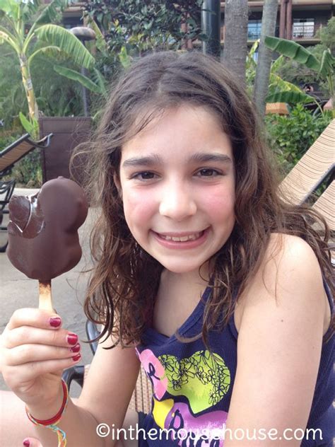 Hot Fun In The Summertime Tips To Stay Cool In The Disney Parks Disney Vacation Club Summer