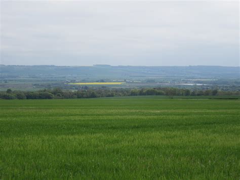 The Land Of Massive Fields T Eyre Geograph Britain And Ireland