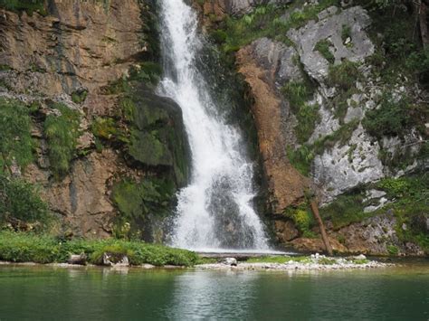 Königssee Najpiękniejsze jezioro w Bawarii Otwarty Przewodnik