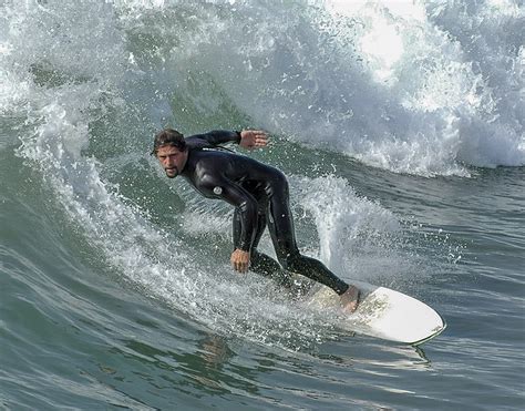 A Verdadeira história sobre a origem do surf surf iss