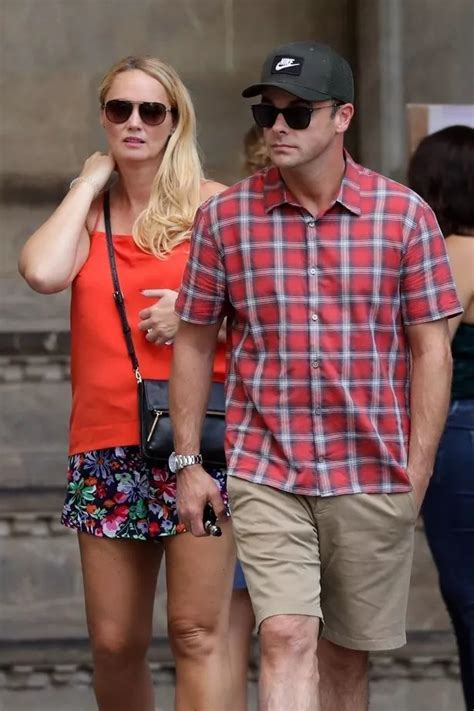 Ant Mcpartlin And Anne Marie Corbett Hold Hands And Grin During Romantic Holiday In Italy