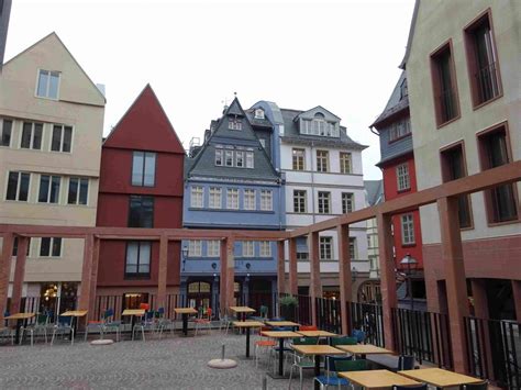 ¿la última Pieza Arquitectónica Moderna El Casco Antiguo De Frankfurt