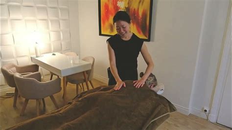 Massage Californien Par Azumi Youtube