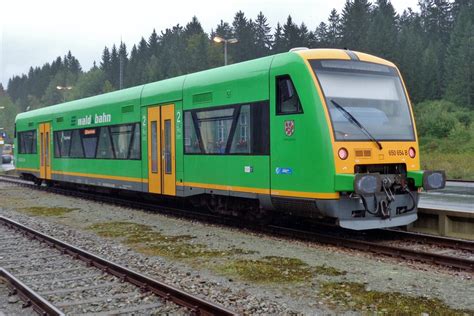 Baureihe 650 Stadler Regio Shuttle RS1 Fotos Hellertal Startbilder De